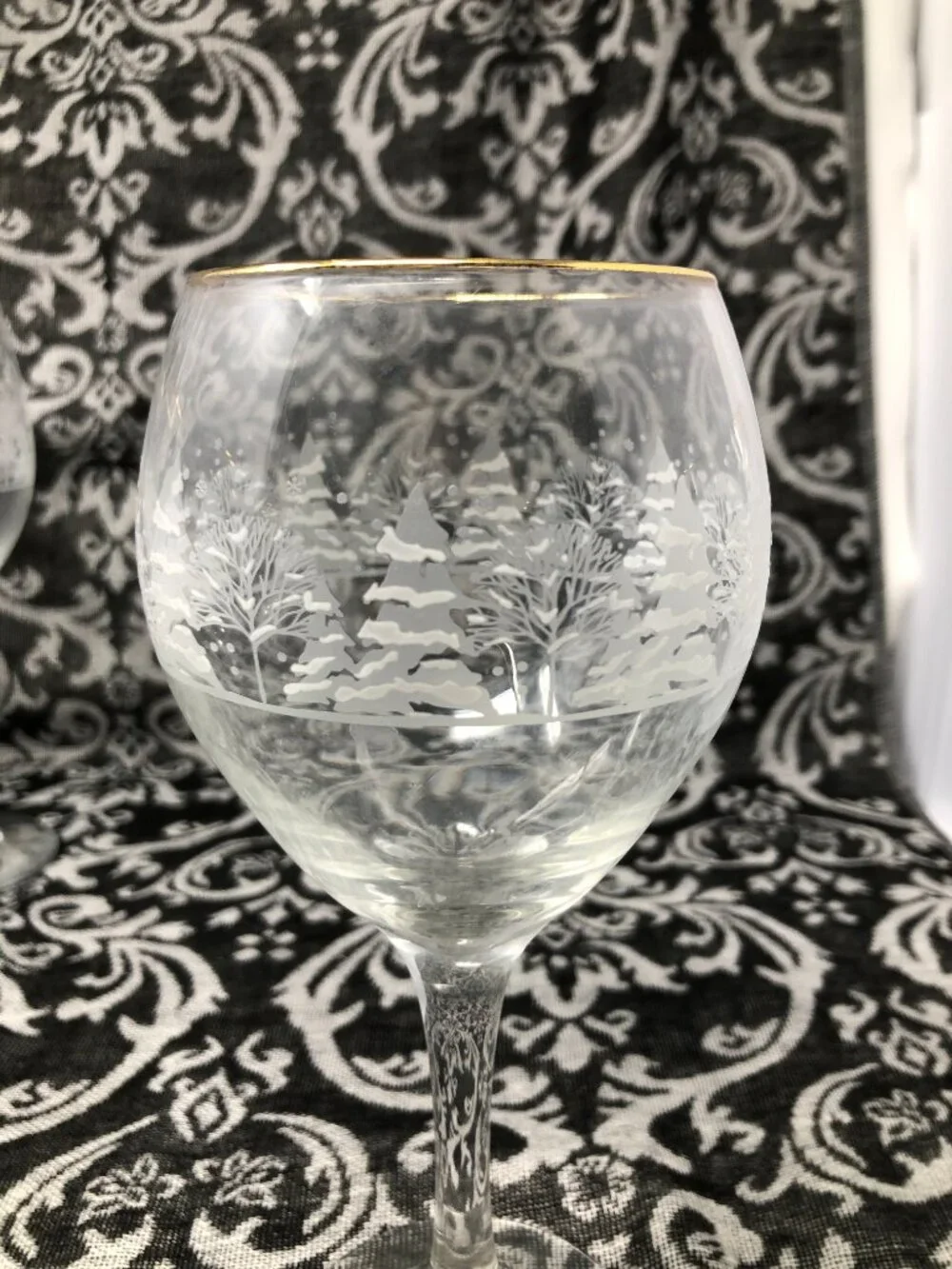 Arby’s Christmas Winter Wonderland Libbey / Lynn’s China Wine Glasses – Set of 1
